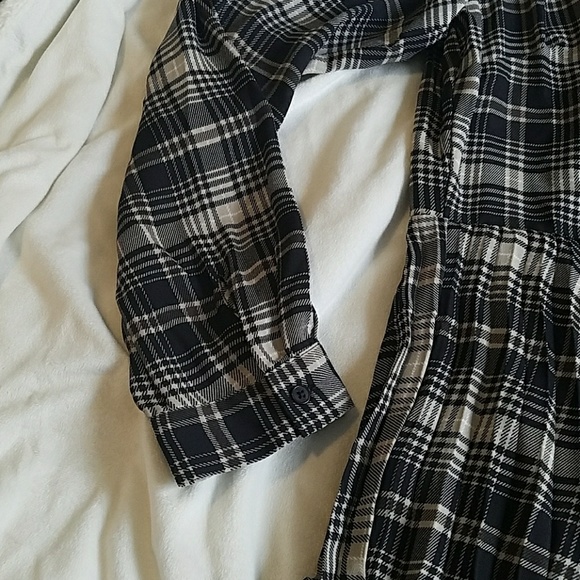 Banana Republic Dress - Picture 4 of 4